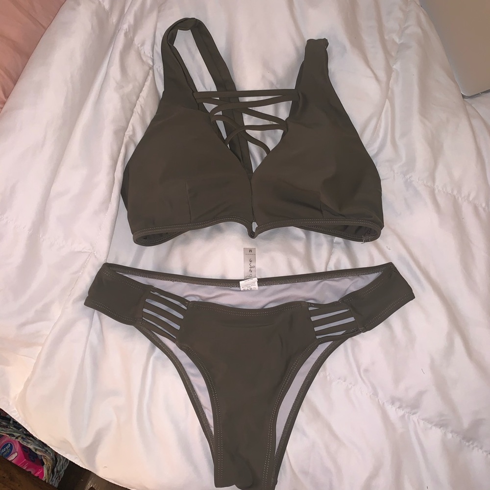 Cupshe Bikini